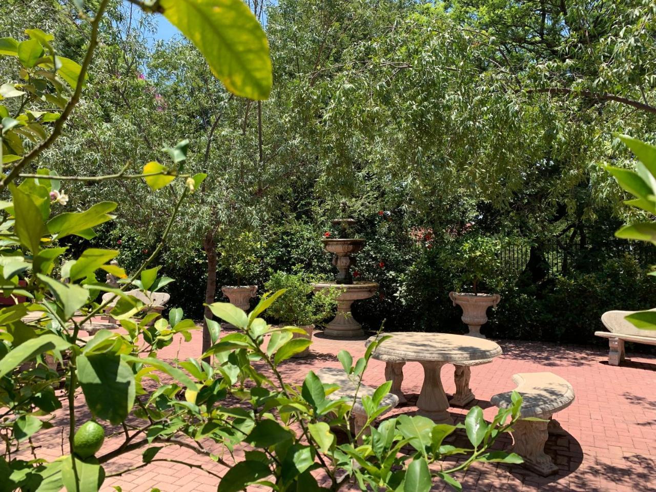 Casta Diva Boutique Hotel